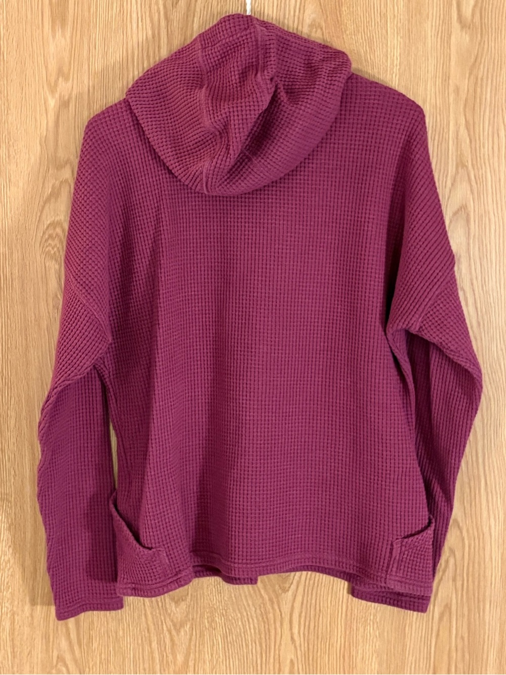 Carhartt Blackberry Waffle Knit Relaxed Fit Pullover Hoodie Sweatshirt - Picture 2 of 6